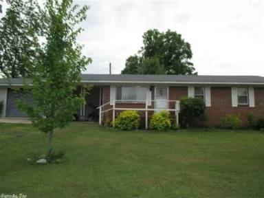 Main picture of 167 Edwards St