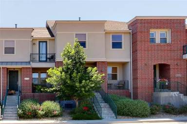 Main picture of 6400 S Xanadu Way