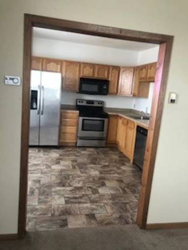 Main picture of 405 Burleigh St