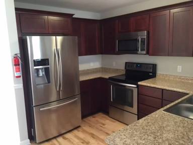 Main picture of 31 Sumner Ln