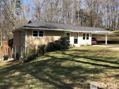 Main picture of 2530 Marsha Cir