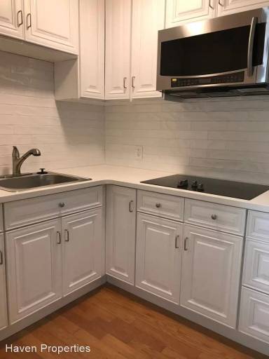 Main picture of 184 Tahiti St