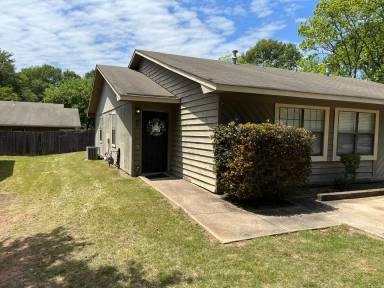 Main picture of 1521 Fitzpatrick Ave