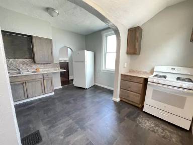 Main picture of 118 Merritt Ave