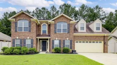 Main picture of 131 Morgan Pines Dr