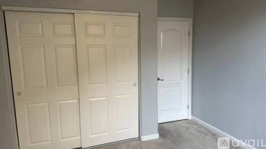 Main picture of 2447 Stanford Way