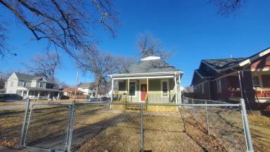 Main picture of 1604 Euclid Ave