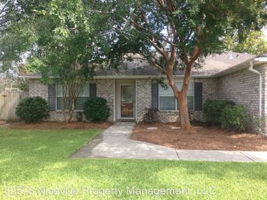 Main picture of 4213 Mainsail Dr