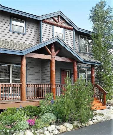 Main picture of 111 Elizabeth Cir