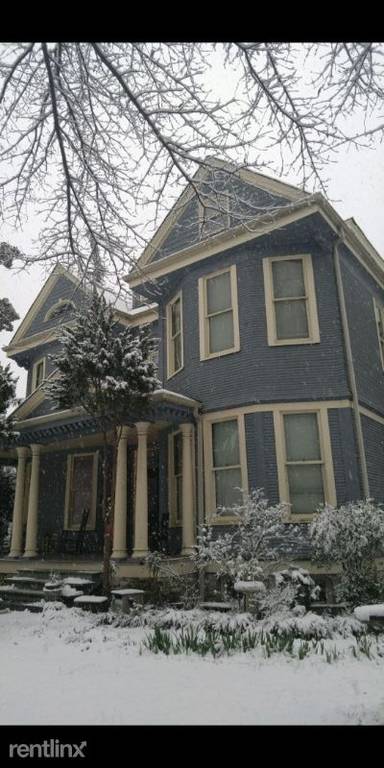 Main picture of 840 Vine St