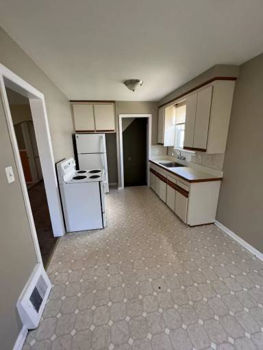 Main picture of 23035 Normandy Ave