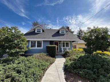 Main picture of 3770 Spring Creek Dr