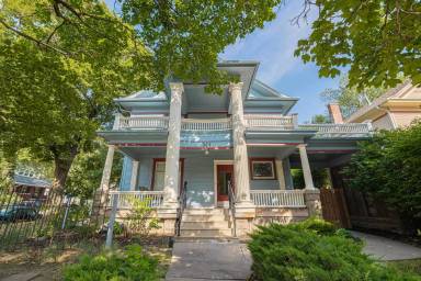 Main picture of 304 S 27th St