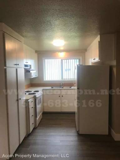 Main picture of 841 Maxwell Rd