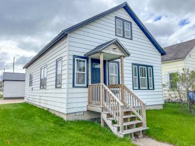Main picture of 527 N 11th St