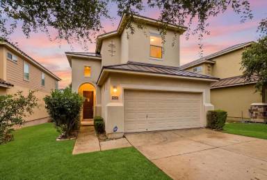 Main picture of 4110 Woodbridge Way