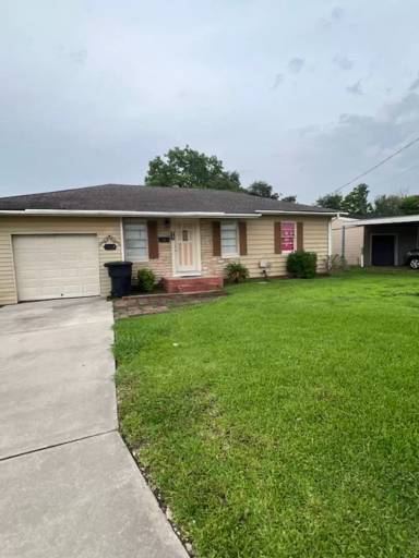Main picture of 2107 Helena Ave
