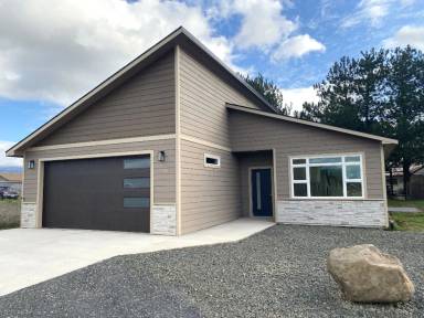 Main picture of 408 Lolly Ln