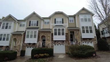 Main picture of 5118 Lady of the Lake Dr