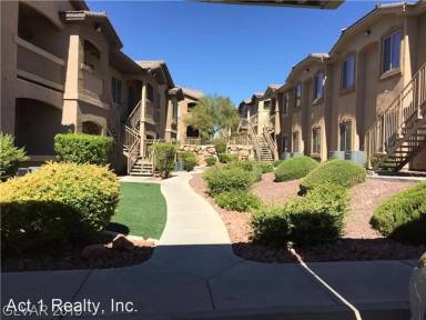 Main picture of Pebble Creek Village