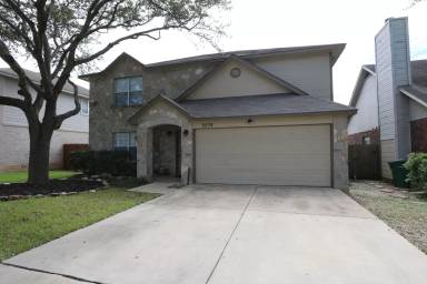 Main picture of 2574 Montebello