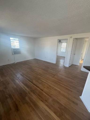 Main picture of 118 Brockway Ave