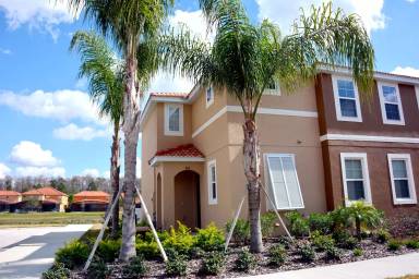 Main picture of 851 Las Fuentes Dr