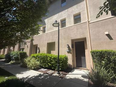 Main picture of 1052 Bigleaf Pl