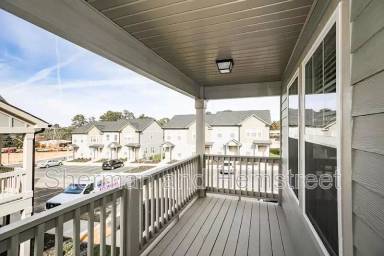 Main picture of 752 Tarvin Cir