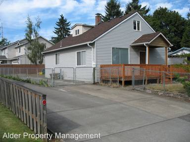 Main picture of 10153 SE Pardee St
