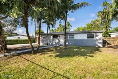 Main picture of 22295 SW 108th Ave