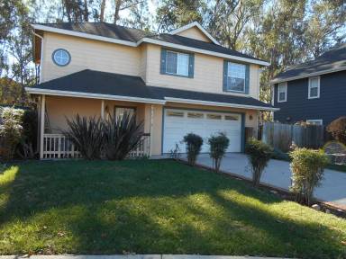 Main picture of 913 El Capitan Way