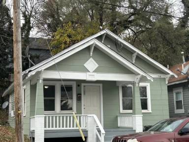 Main picture of 817 S Kent St