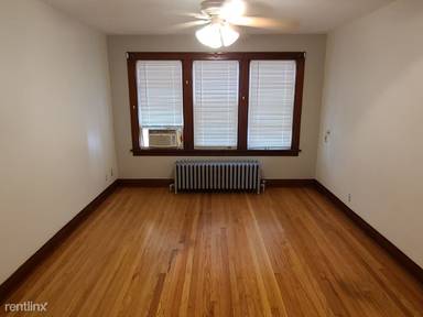 Main picture of 1309 121st St
