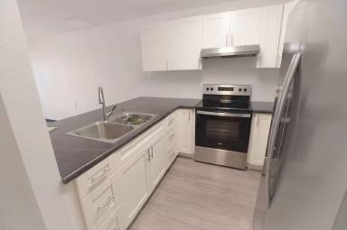Main picture of 98-282 Kaonohi St