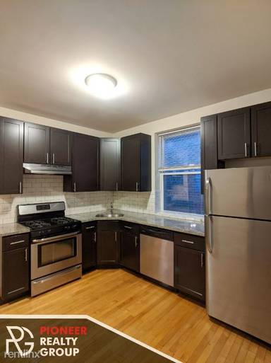 Main picture of 4837 N Wolcott Ave