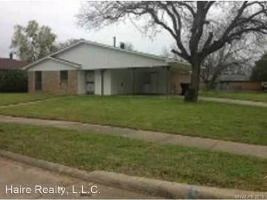 Main picture of 4821 Jeb Stuart Pl