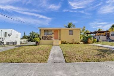 Main picture of 725 SW 8th Ave