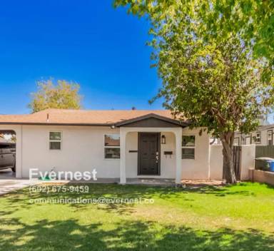 Main picture of 2525 E Willetta St