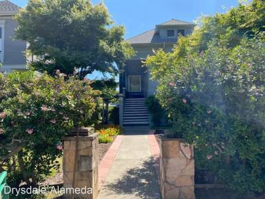 Main picture of 1826 Alameda Ave