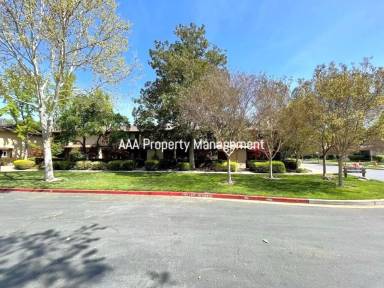 Main picture of 1861 Olmo Way