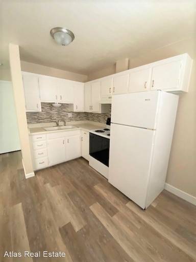 Main picture of Parklane Apartments