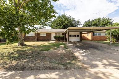 Main picture of 5517 16th Pl