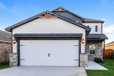 Main picture of 12720 Carrara Ln