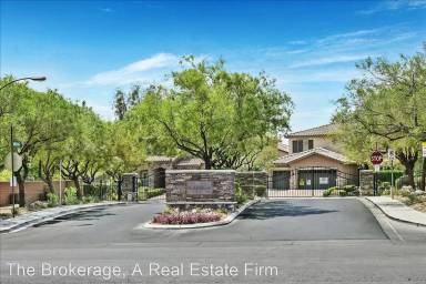 Main picture of 9572 Staff Ln