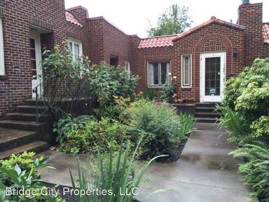 Main picture of 2743 NW Thurman St