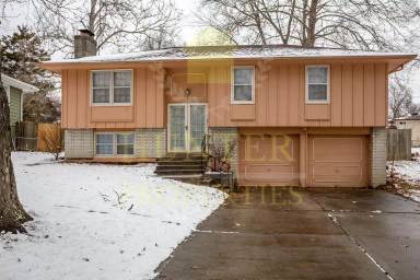 Main picture of 8418 E 92nd Pl