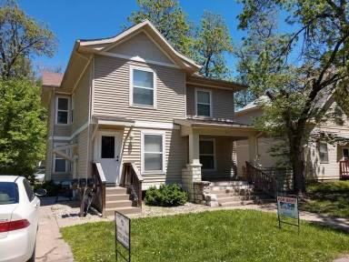 Main picture of 818 Bluemont Ave