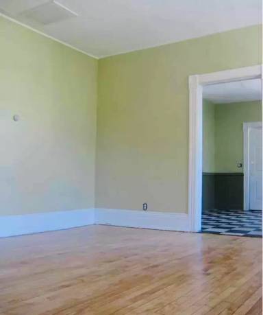 Main picture of 2779 N Booth St