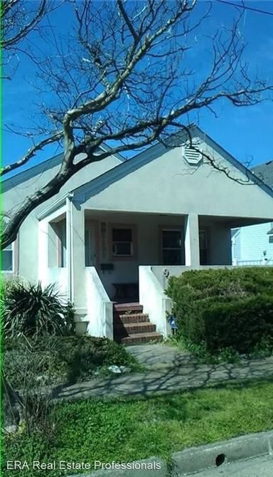 Main picture of 9651 Sturgis St